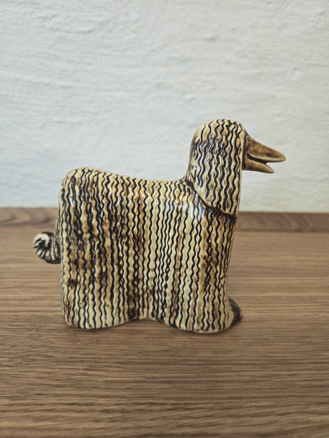 Lisa Larson • Kennel • Afghan hound